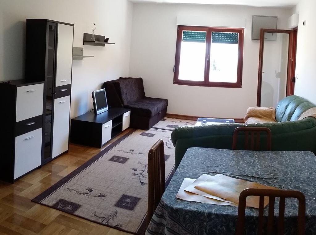 Nerina Apartment Petrovac na moru Zimmer foto