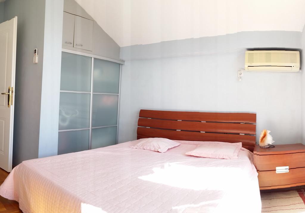 Nerina Apartment Petrovac na moru Zimmer foto