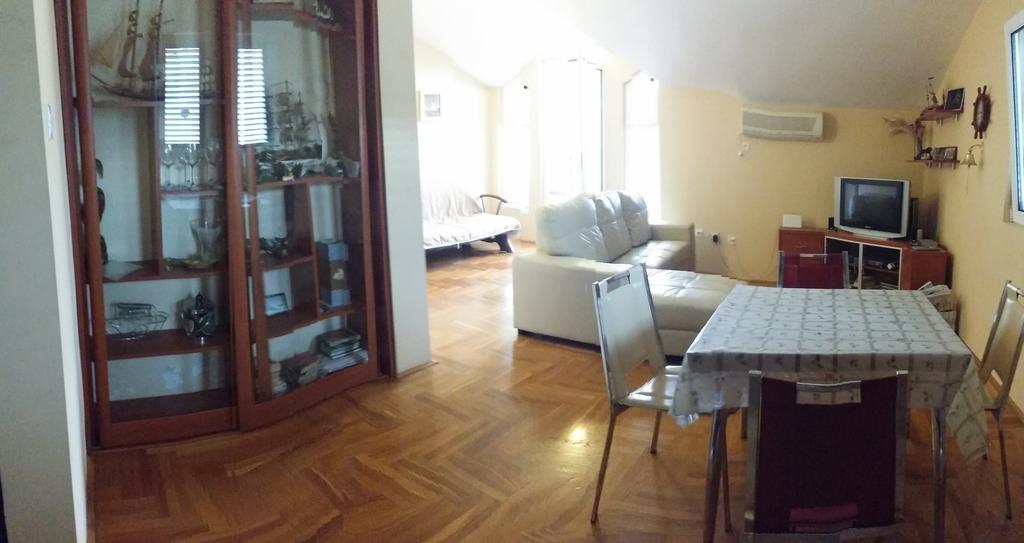 Nerina Apartment Petrovac na moru Exterior foto